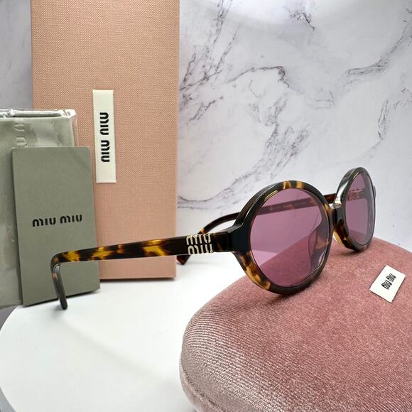 New MIU MIU Sunglasses - Picture 1 of 16